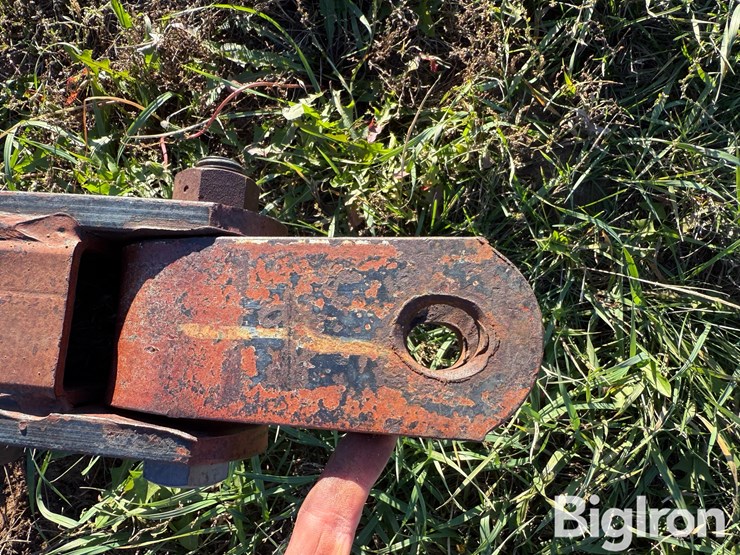 shop-built-28'-rotary-hoe-image-9