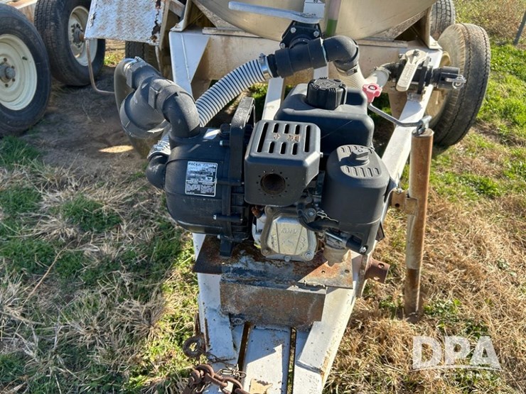 liquid-nurse-trailer-(cp1350,-tank-2001)-image-7