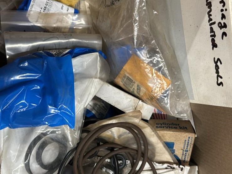 #187-•-skid-of-miscellaneous-parts*-image-9