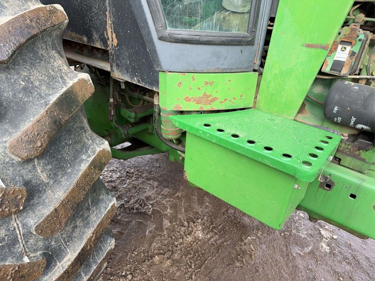 john-deere-4250-image-23
