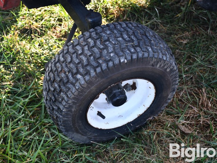 toro-groundsmaster-325d-image-16