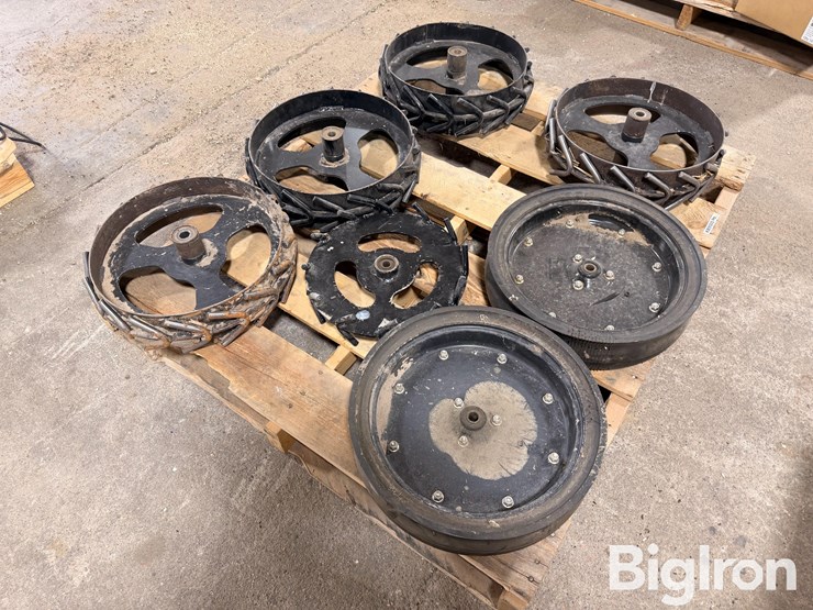 row-crop-cultivator-parts-image-1