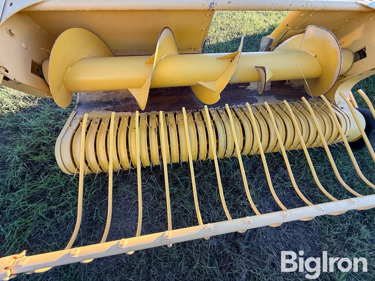 new-holland-27p-image-11