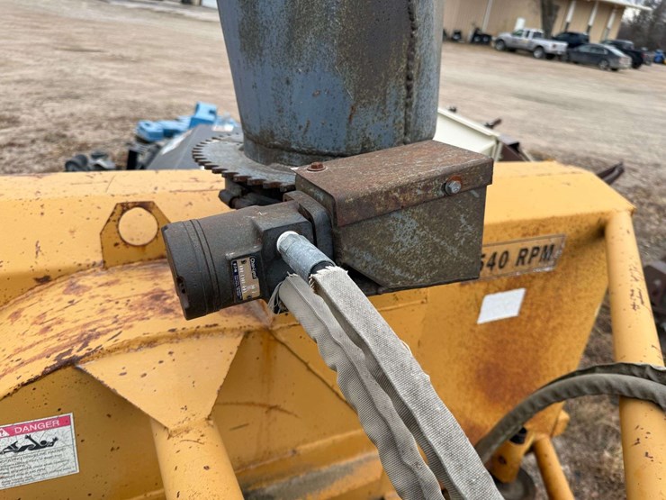 lorenz-8’-snowblower,-dual-augers,-540-pto,-3pt-hookup,-hydraulic-spout,-sn:-1464-image-8