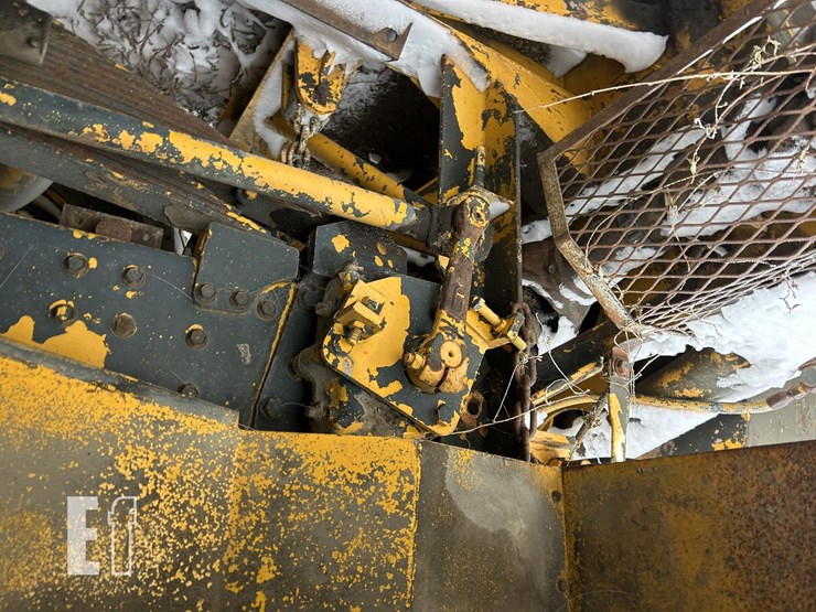 1981-oshkosh-green-snow-blower-image-72