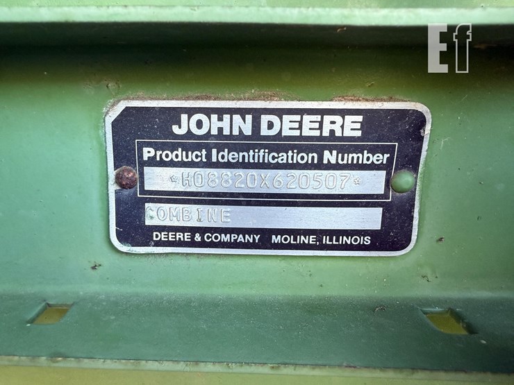 john-deere-8820-image-3
