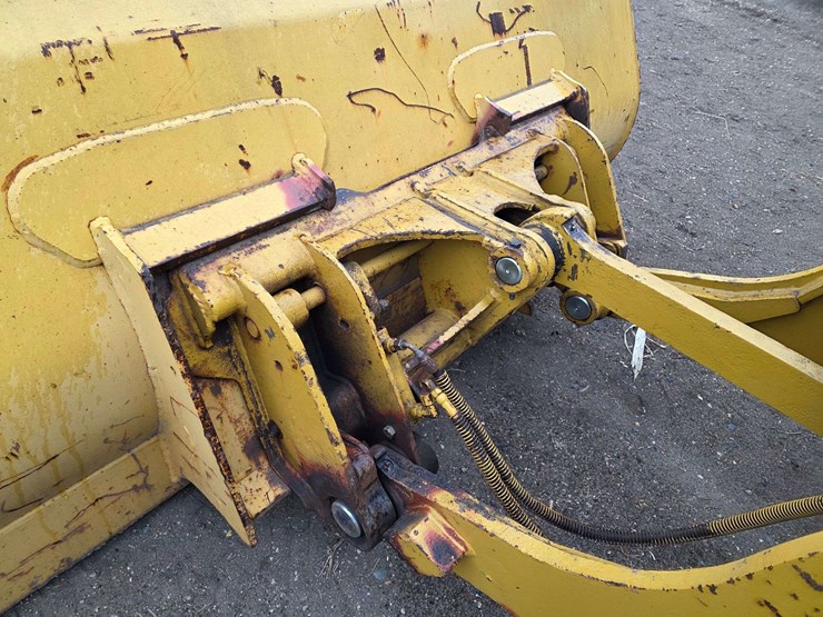 2009-caterpillar-906h-image-17