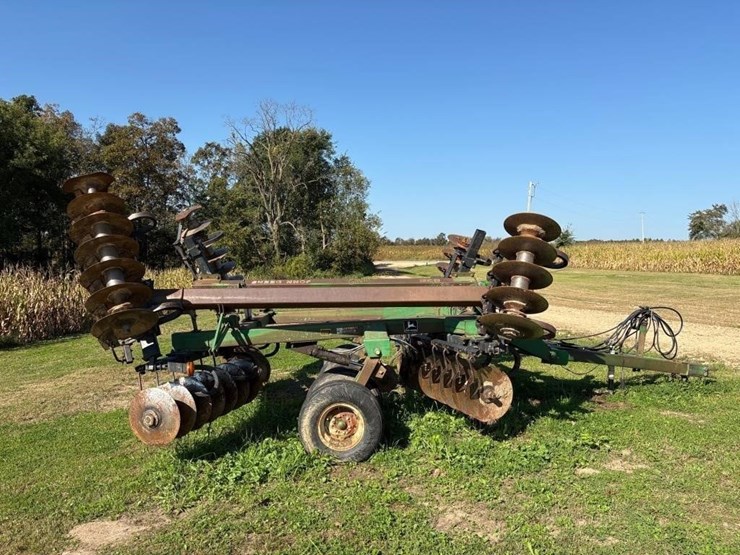 john-deere-635-image-4