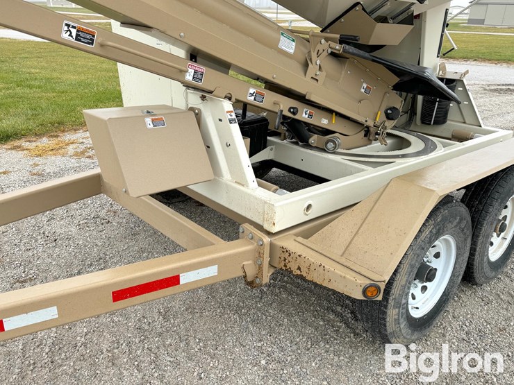 2024-unverferth-3755xl-image-11