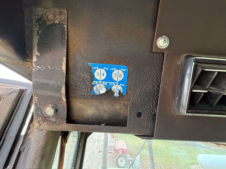 1974-steiger-bearcat-ii-st225-image-24