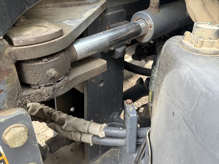 1998-new-holland-tv140-image-21