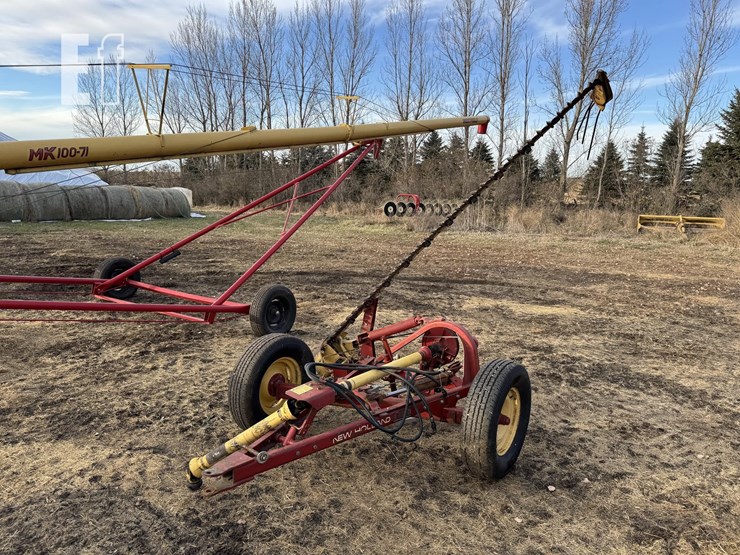 new-holland-456-image-2