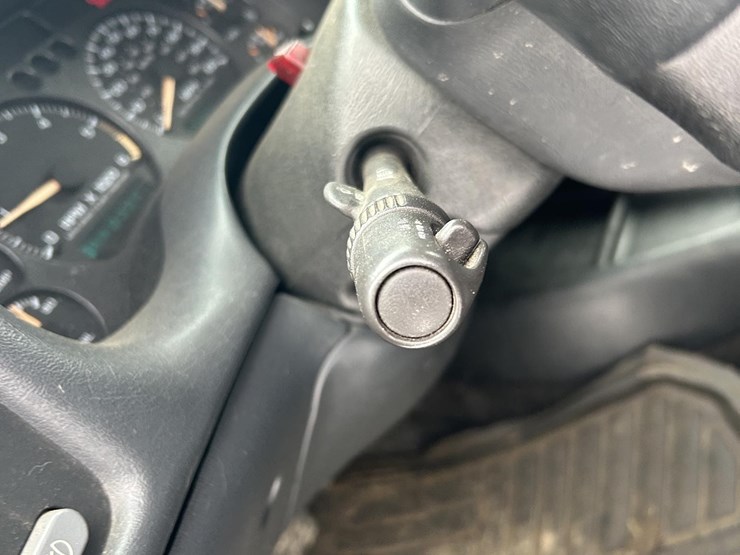 chevrolet-s10-image-10