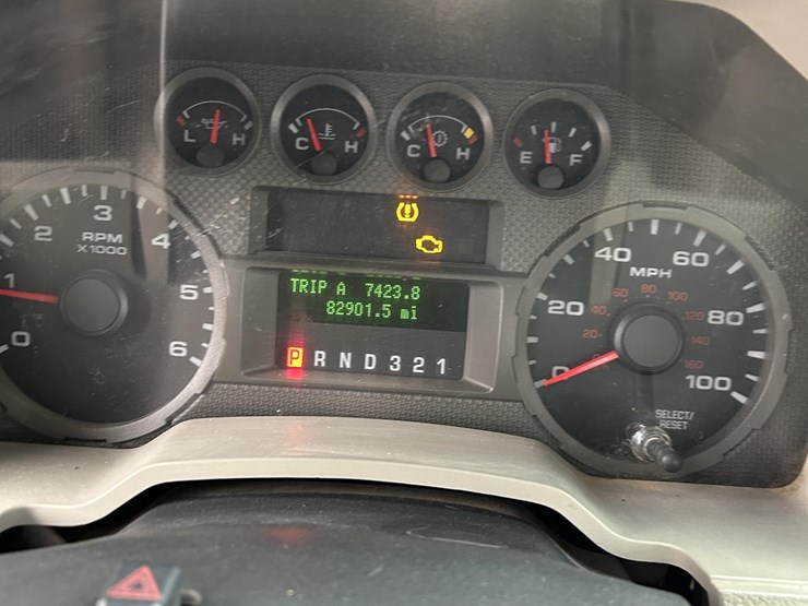 2008-ford-f350-xlt-image-13