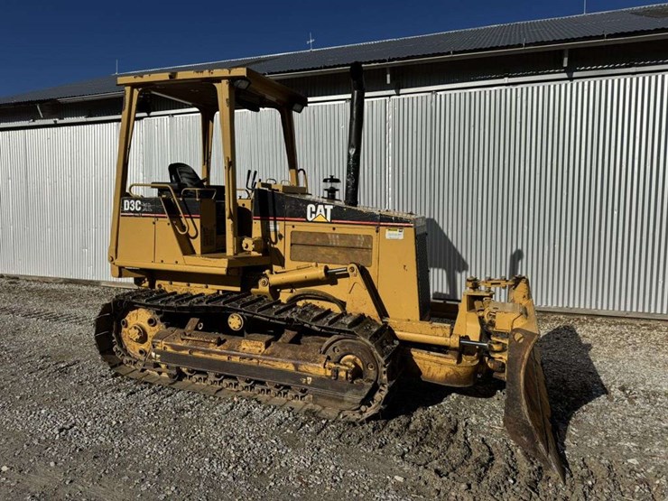 caterpillar-d3c-xl-image-1