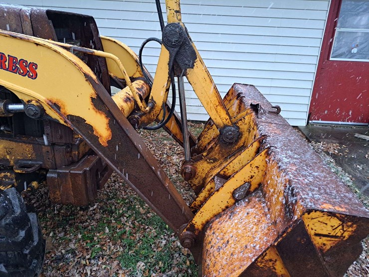 1999-deere-410e-image-18