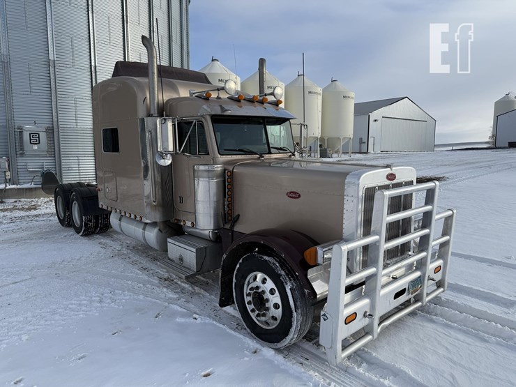2004-peterbilt-379-image-8
