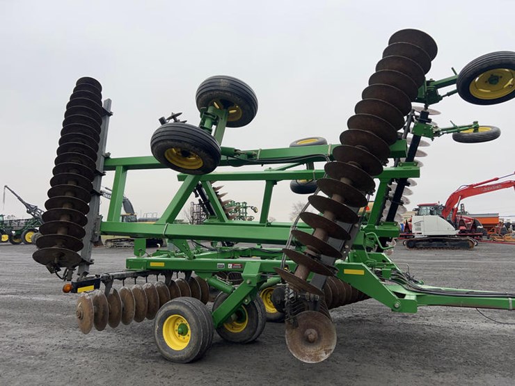 john-deere-637-image-3