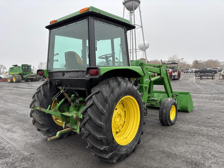 john-deere-2550-image-20