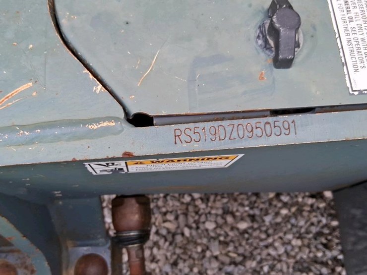 #1301-•-gel-rs5-19-telehandler-image-9