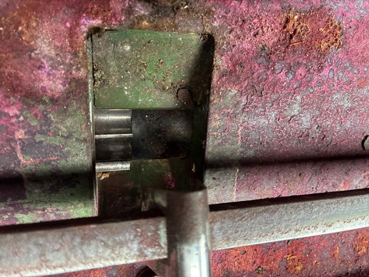 john-deere-750-image-54