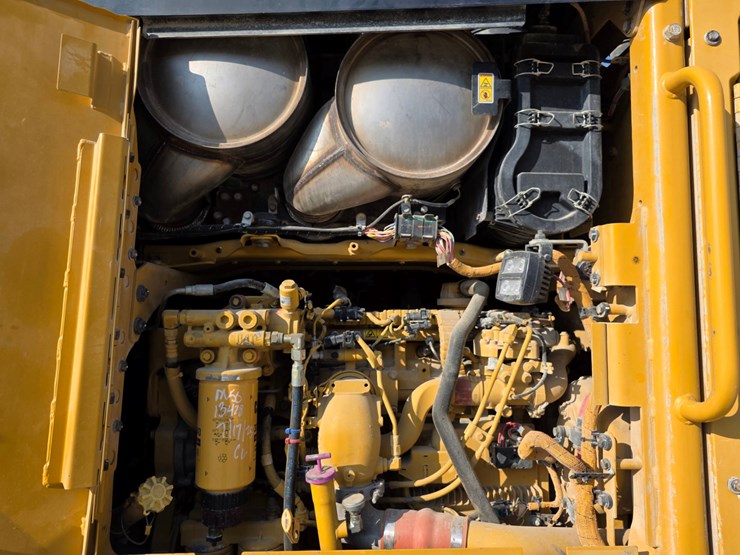 caterpillar-140m3-image-9
