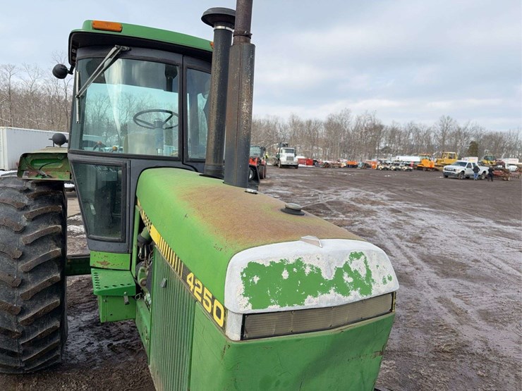 john-deere-4250-image-25