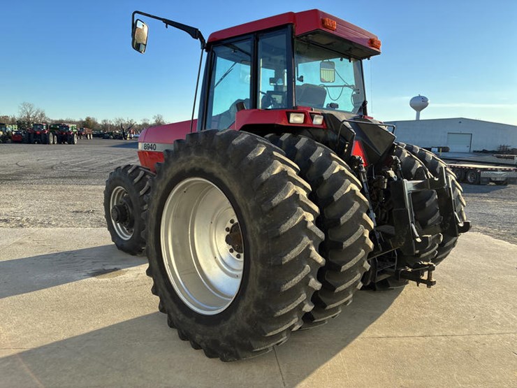 case-ih-8940-image-8