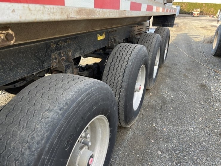 2005-beall-tsmc1x3-quad-axle-pup-trailer-image-15