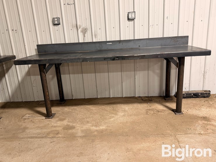 heavy-duty-8'-shop-welding-table-image-2