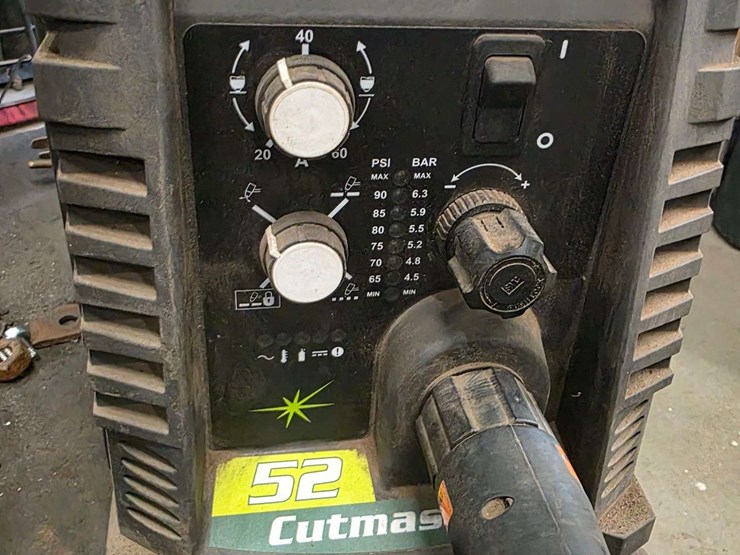 victor-thermal-dynamics-plasma-cutter,-model:-cutmaster-52-image-3