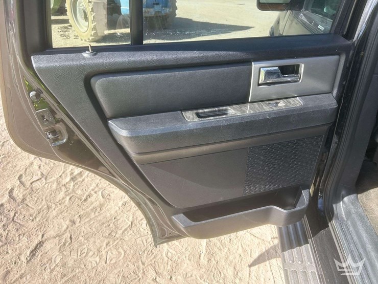 2017-ford-expedition-limited-image-20