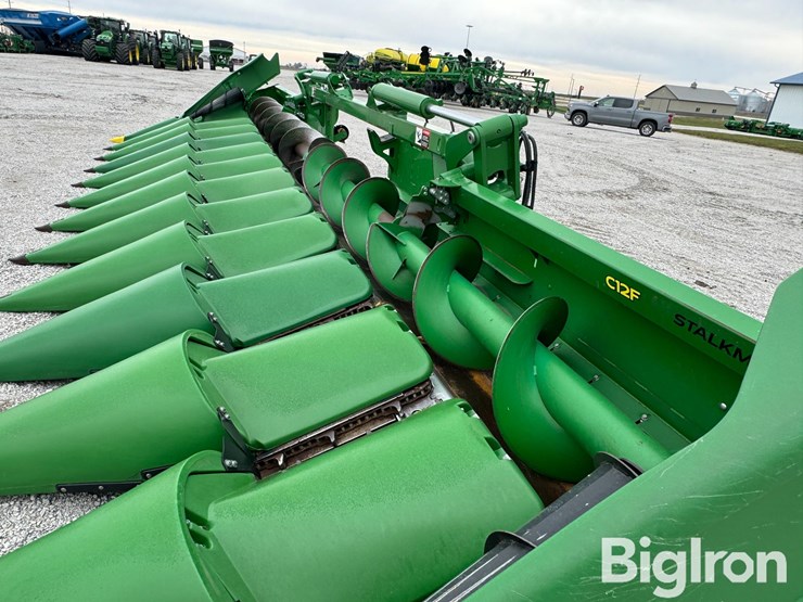 john-deere-c12f-image-17