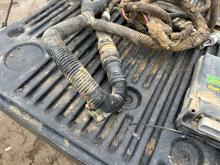 john-deere-2000-image-5