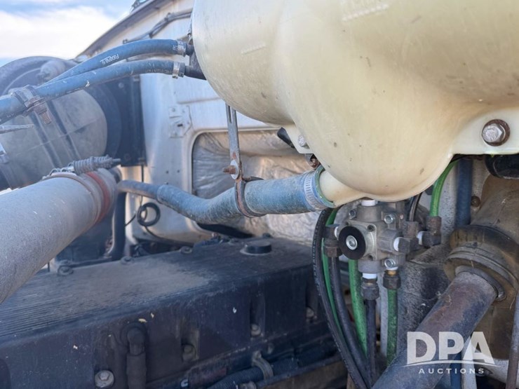 1997-volvo-f16-image-88