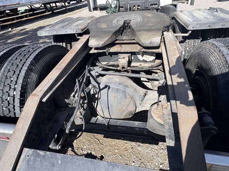 2007-kenworth-t600-image-8