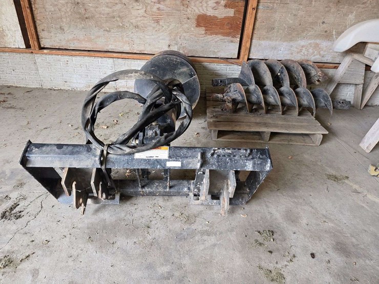 john-deere-worksite-pro-pa30-post-hole-auger,-24”,-18”-and-12”-bits,-standard-flow-hydraulics,-flat-image-3