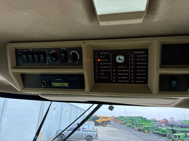 john-deere-9560-image-96