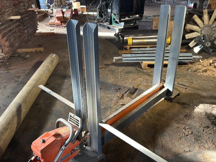 #165-•-husqvarna-chainsaw-image-6