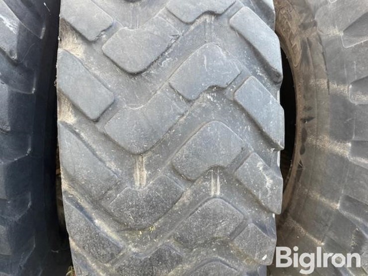 michelin-xtla-20.5-25-tires-image-14
