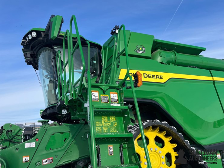 john-deere-x9-1000-image-9