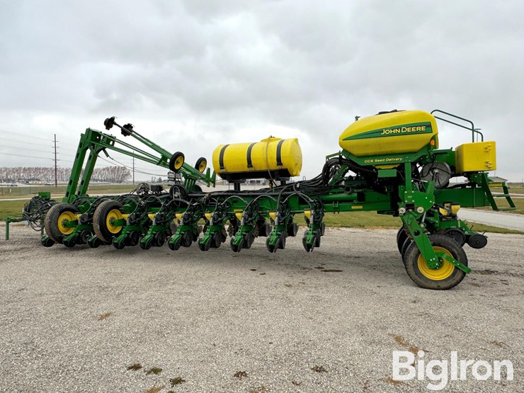 2012-john-deere-1770nt-ccs-image-8