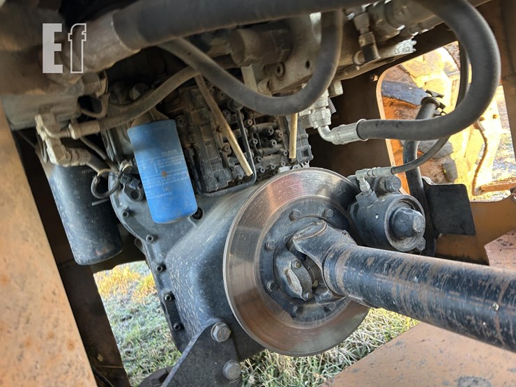 2014-case-721f-xr-image-43