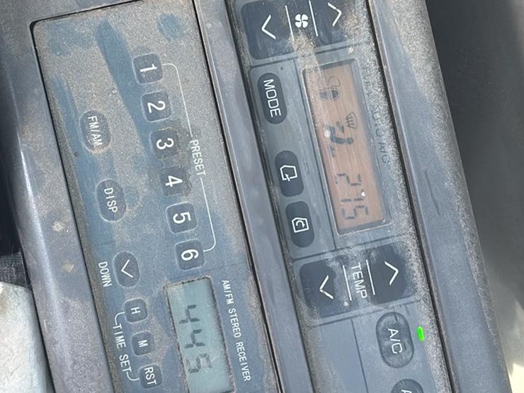 2006-deere-350d-image-65