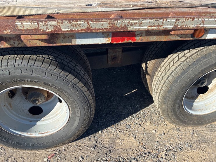 2007-delta-gooseneck-trailer-image-7