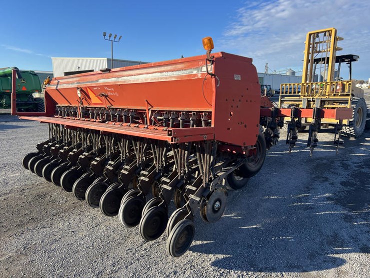 case-ih-5400-image-6