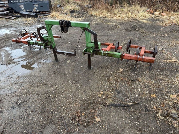 3pt-track-scratcher,-wing-lift-image-1