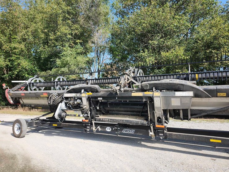 2024-case-ih-fd-240-flex-draper-head,-40’-image-11