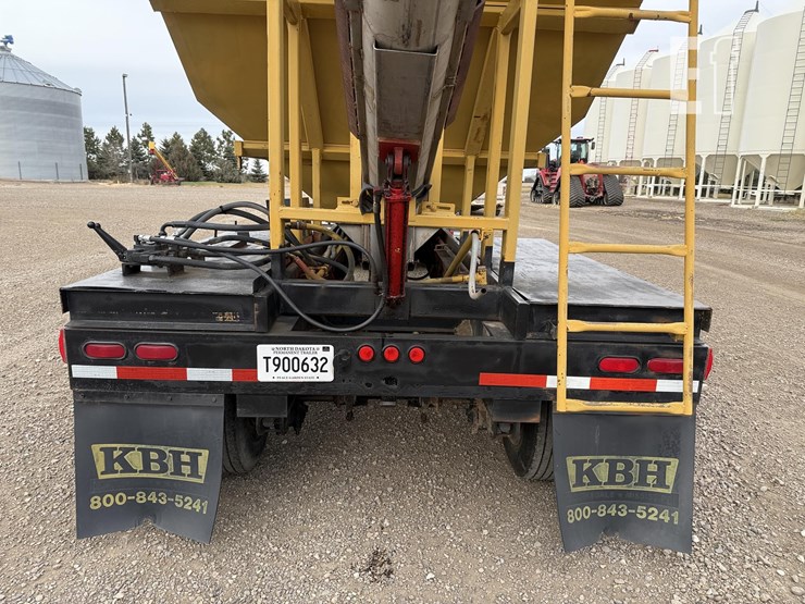 kbh-tender-trailer-image-19