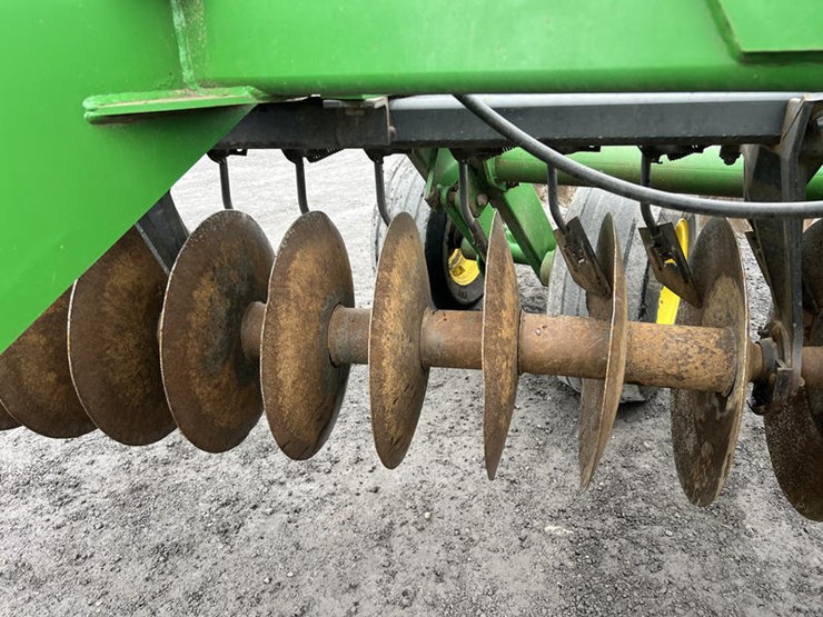 john-deere-637-image-18